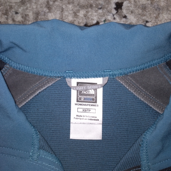 North Face runners jacket - Picture 2 of 2